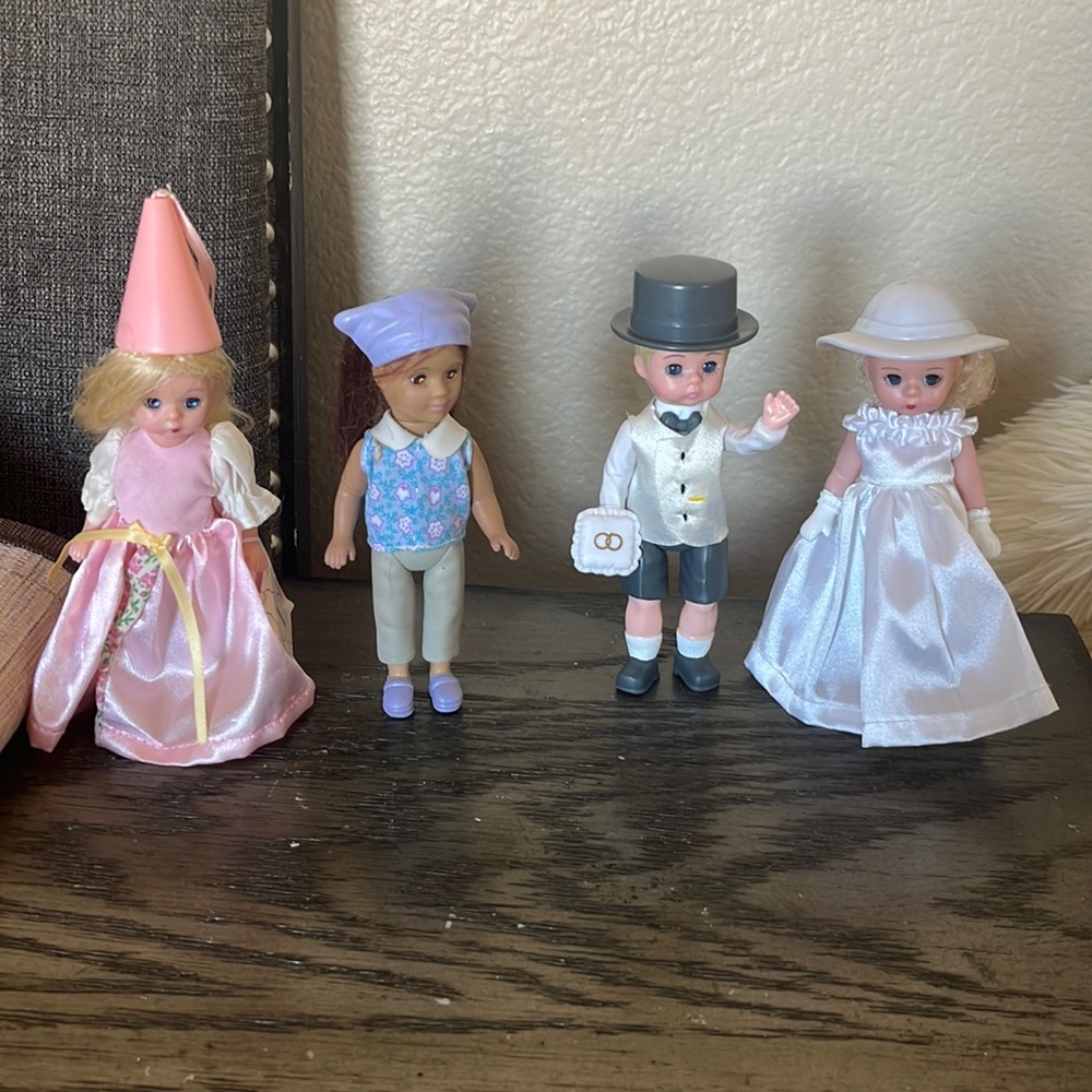 Madame Alexander McDonalds collectibles